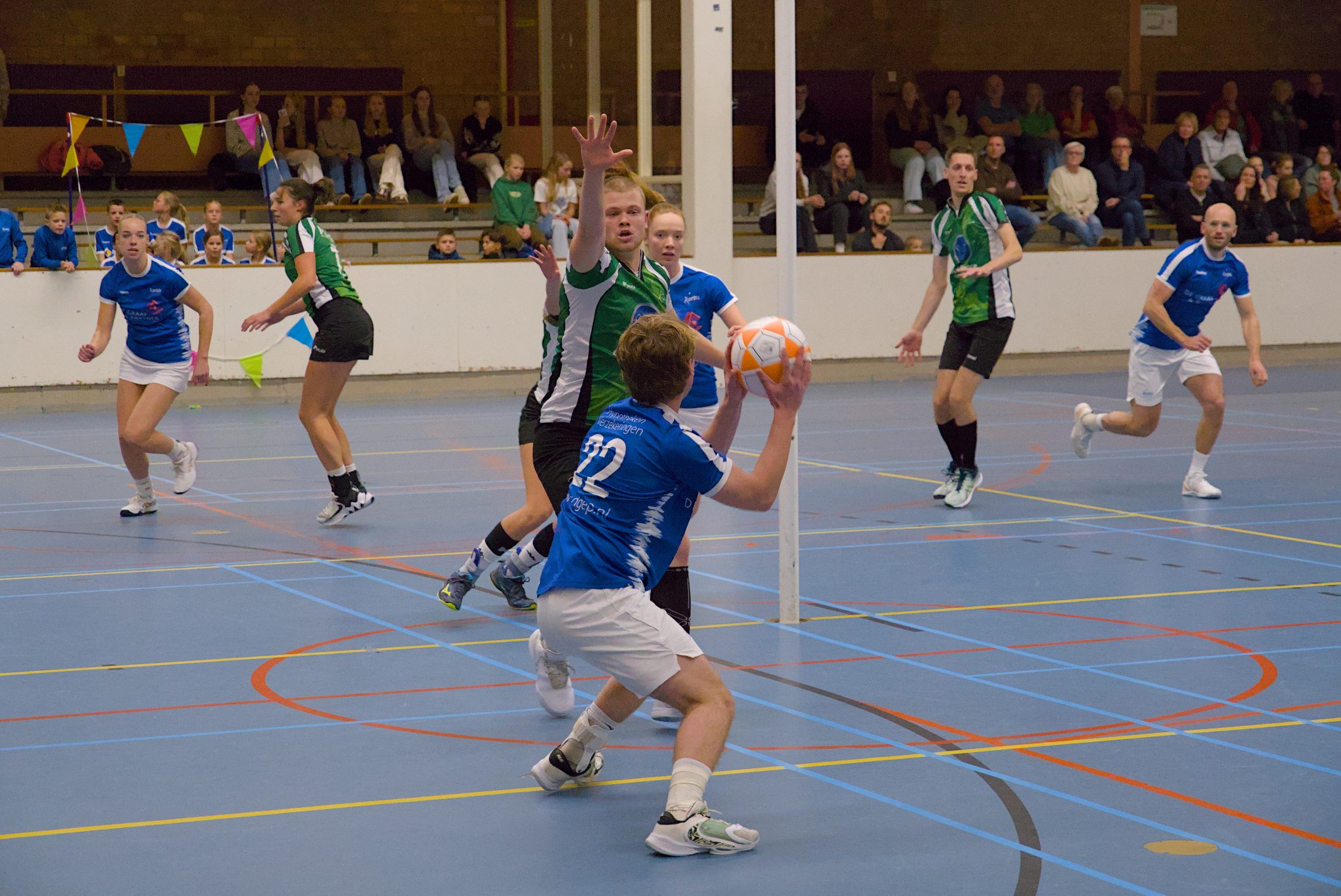 Korbis verstevigt tweede plek na nieuwe dertigklapper