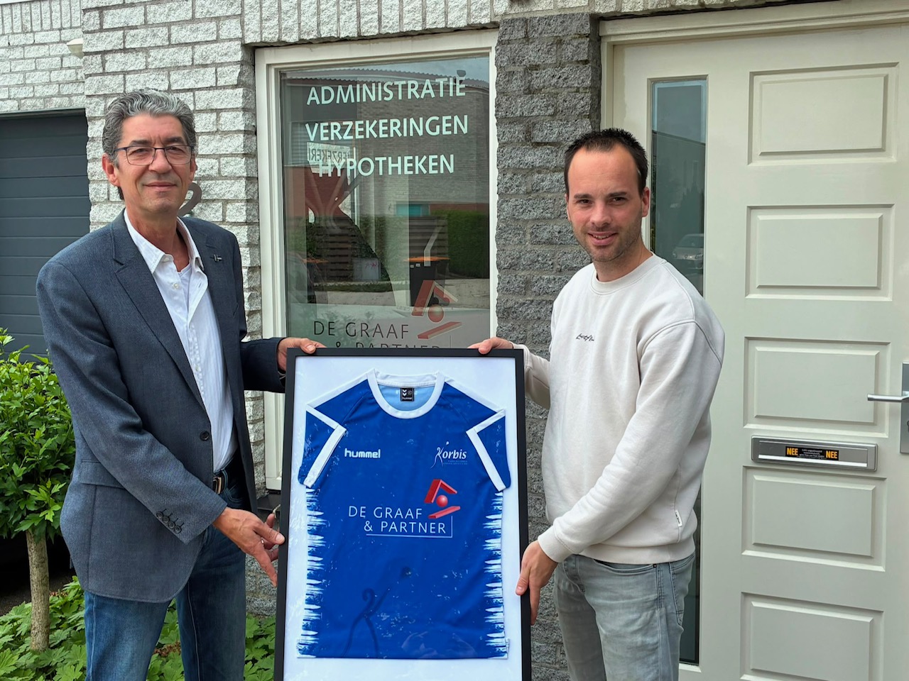 Dank en hulde aan De Graaf en Partner voor 25 jaar trouwe steun!